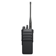 Radiostanice Motorola MOTOTRBO™ R7 NKP Capable UHF, BT, WiFi, GNSS v provedení s širokopásmovou whip anténou