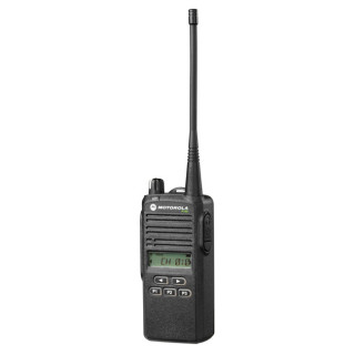 Radiostanice Motorola P 165 - přenosná profesionílní vysílačka, pohled z předu