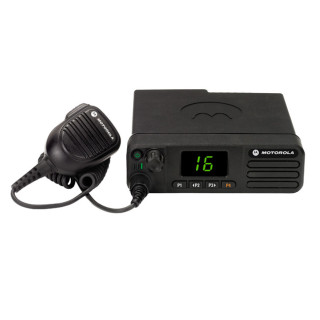 Motorola MOTOTRBO™ DM4400e UHF - mobilní duální radiostanice