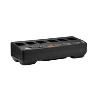 PMPN4402 Stolní 6 pozicový inteligentní nabíječ IMPRES pro Motorola MTP3550, MPX600 atd.