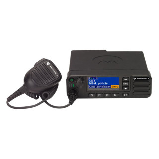 Motorola MOTOTRBO™ DM4600e UHF - mobilní radiostanice