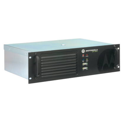 MOTOROLA DR 3000 UHF 25W repeater systému MOTOTRBO