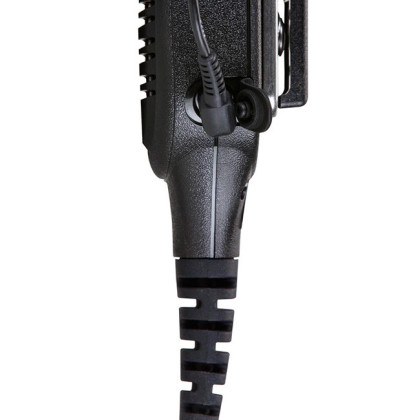 PMMN4071 Robustní oddělený reproduktor s mikrofonem IMPRES + 3,5mm jack pro Motorola R5, DP2400e, DP2600e - detail boční konektoru pro externí sluchátko