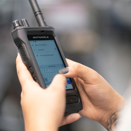 Motorola MOTOTRBO™ Ion UHF, LTE, WiFi, BT, GPS