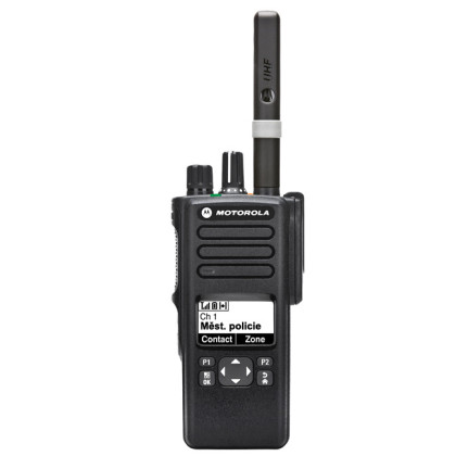 Motorola DP4600 UHF - čelní pohled