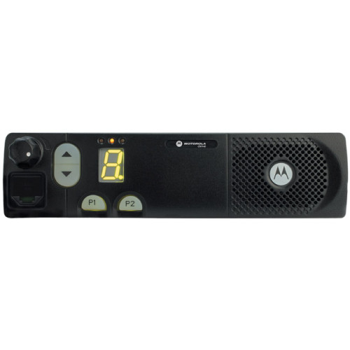 Motorola CM140 VHF - vozidlová radiostanice (vysílačka), čelní pohled na ovládací panel
