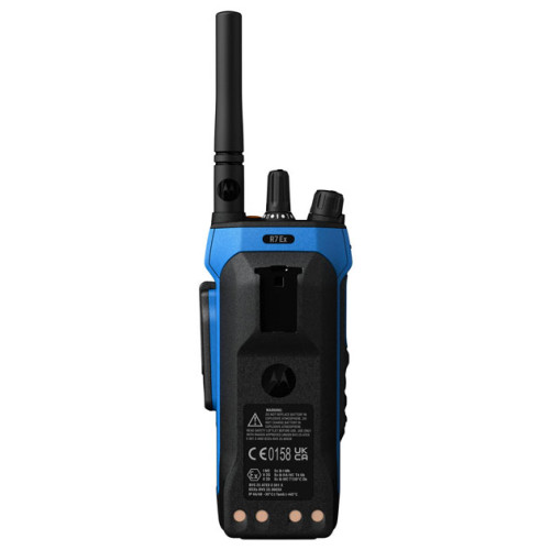 Vysílačka Motorola MOTOTRBO™ R7Ex NKP ATEX UHF, GNSS - pohled na zadní stranu bez klipsu