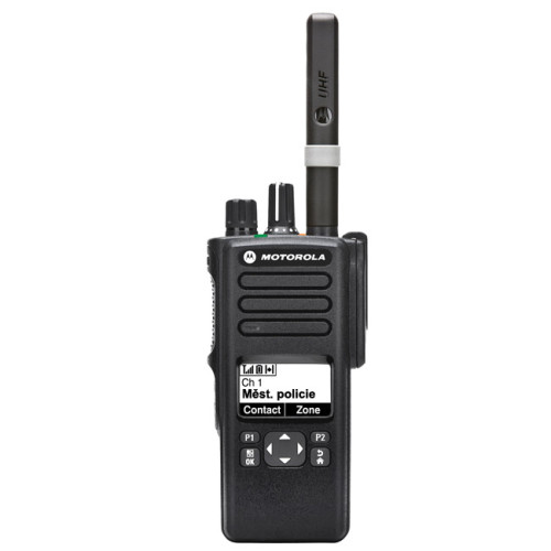 Motorola DP4600 UHF - čelní pohled