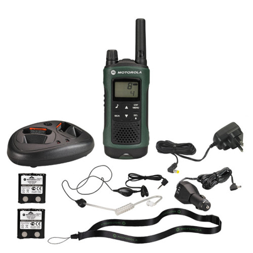 Motorola TLKR T81 Hunter Pack - obsah dodávaného balení vysílačky