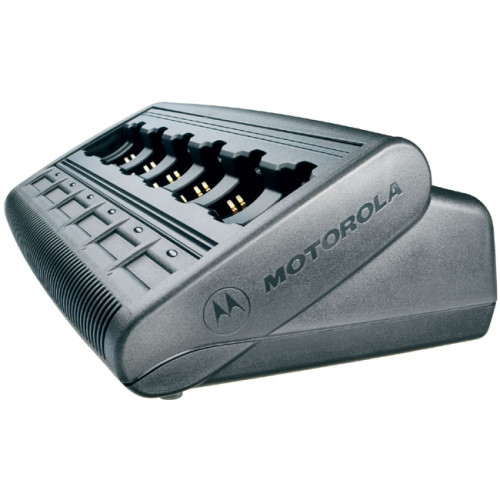 WPLN4213 Stolní 6 pozicový inteligentní nabíječ IMPRES pro radiostamice Motorola DP